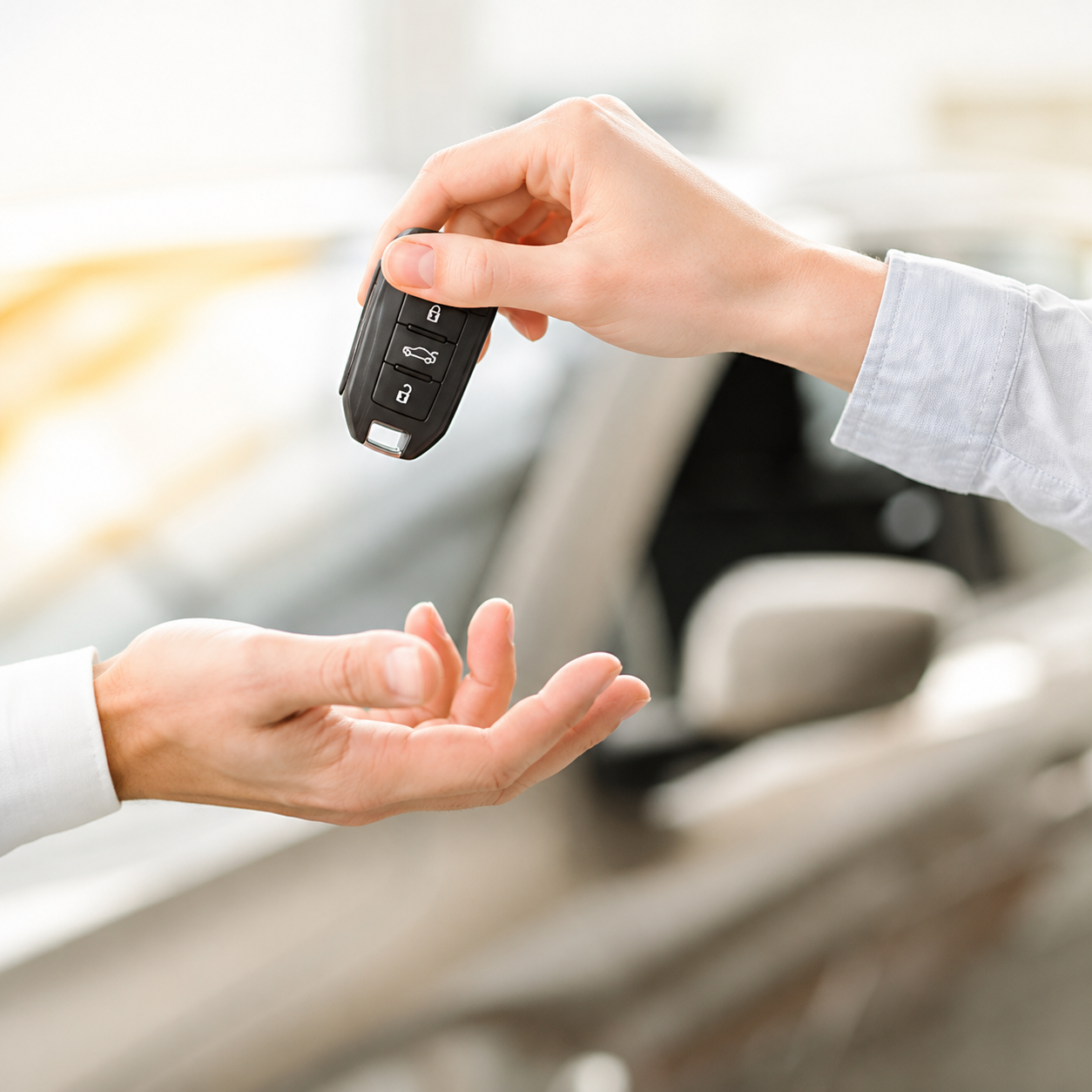 LOCAÇÃO DE AUTOMÓVEIS